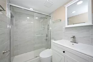 198-19 118th Ave, Saint Albans, NY 11412 - Photo 37