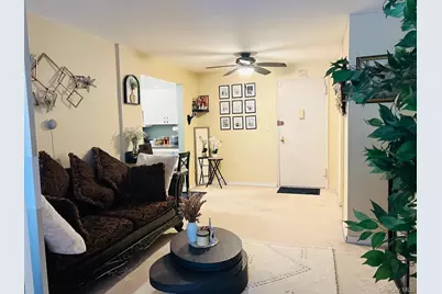 54-44 Little Neck Parkway #5L, Little Neck, NY 11362 - Photo 15