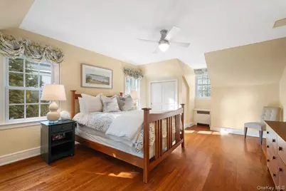 43 Tompkins Road, Scarsdale, NY 10583 - Photo 13