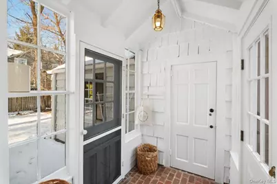 43 Tompkins Road, Scarsdale, NY 10583 - Photo 7