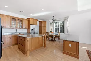 159 Altessa Blvd, Melville, NY 11747 - Photo 5