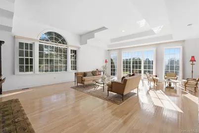 159 Altessa Boulevard, Melville, NY 11747 - Photo 9