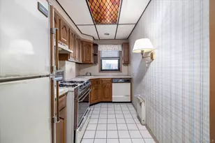 53-54 66th St, Maspeth, NY 11378 - Photo 13