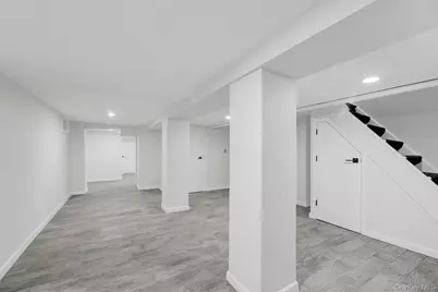 109-50 Corona Avenue, Corona, NY 11368 - Photo 23