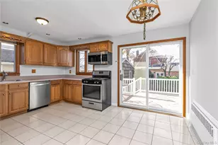 10 Fairfield Ave, Port Washington, NY 11050 - Photo 5