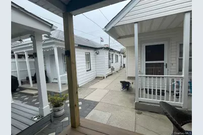 190 Beach 109th Street, Rockaway Park, NY 11694 - Photo 19