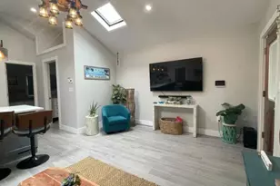 1-90 Beach 109th St, Rockaway Park, NY 11694 - Photo 5