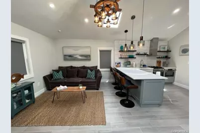 190 Beach 109th Street, Rockaway Park, NY 11694 - Photo 7