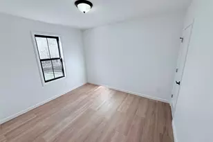 89 Oak Ave, Shirley, NY 11967 - Photo 5