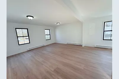 89 Oak Avenue, Shirley, NY 11967 - Photo 3