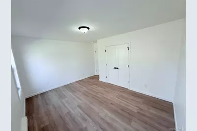 89 Oak Avenue, Shirley, NY 11967 - Photo 7