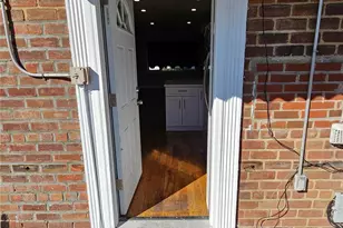 1918 Hunt Ave, Bronx, NY 10462 - Photo 13