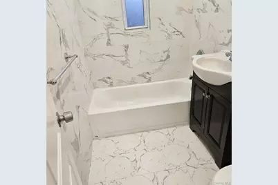 1918 Hunt Avenue, Bronx, NY 10462 - Photo 3