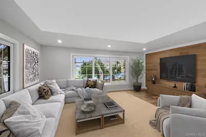 11 Entrance Road, East Hills, NY 11577 - Photo 11