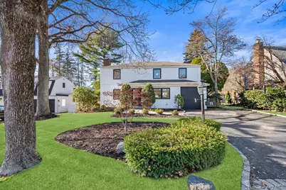 11 Entrance Road, East Hills, NY 11577 - Photo 1