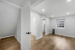 11 Entrance Rd, East Hills, NY 11577 - Photo 41