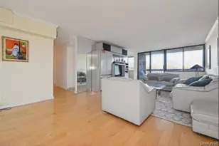 1 Bay Club Dr, Bayside, NY 11360 - Photo 3