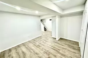 137-49 231st St, Springfield Gardens, NY 11413 - Photo 27