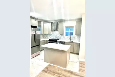 13749 231st Street, Springfield Gardens, NY 11413 - Photo 3