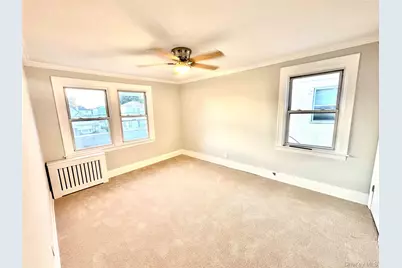 13749 231st Street, Springfield Gardens, NY 11413 - Photo 15