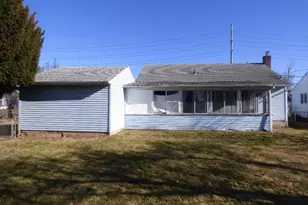 35 Gardner Ave, Hicksville, NY 11801 - Photo 15