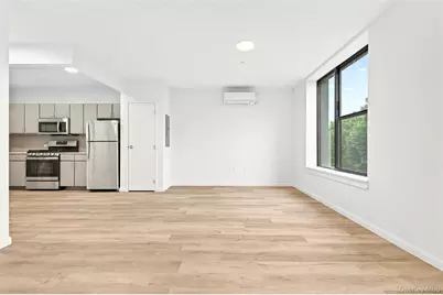 1731 Lacombe Avenue #4B, Bronx, NY 10473 - Photo 7