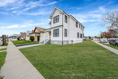 2929 Yale Place, Baldwin, NY 11510 - Photo 3