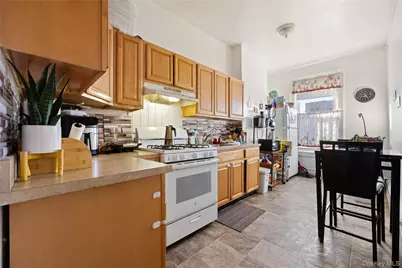 1417 Crotona Avenue, Bronx, NY 10456 - Photo 11