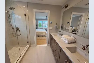 3 Narkin Court, Hicksville, NY 11801 - Photo 17