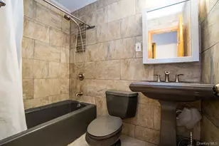 3056 Independence Ave, Bronx, NY 10463 - Photo 31