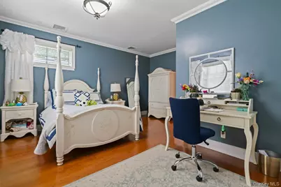 14910 7th Avenue, Whitestone, NY 11357 - Photo 17