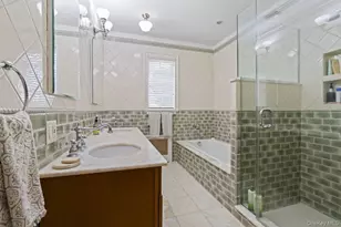 149-10 7th Ave, Whitestone, NY 11357 - Photo 19