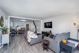 9257 246th St, Floral Park, NY 11001 - Photo 3