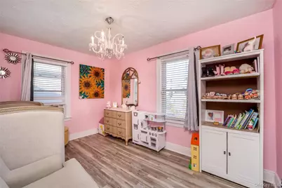 92-57 246th Street, Floral Park, NY 11001 - Photo 11