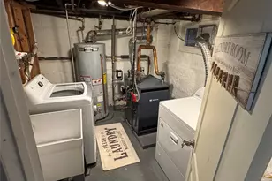 78-17 64th St, Glendale, NY 11385 - Photo 13