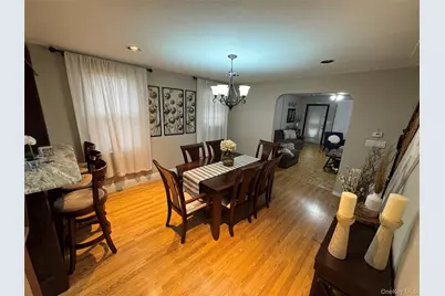 7817 64th Street, Glendale, NY 11385 - Photo 5