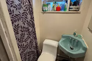 117-15 200th St, Saint Albans, NY 11412 - Photo 15