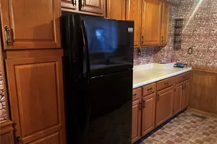 304 Clark Pl, Maybrook, NY 12543 - Photo 3