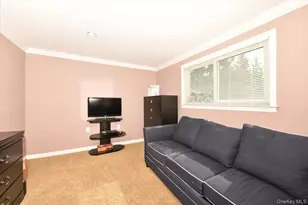 3106 Clubhouse Rd, Merrick, NY 11566 - Photo 17