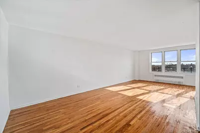 3425 150th Pl #4D, Flushing, NY 11354 - Photo 7