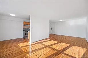 34-25 150th Pl, Flushing, NY 11354 - Photo 9