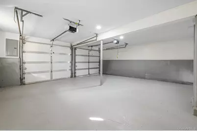 4 Wintergreen Drive, Melville, NY 11747 - Photo 27