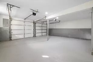 4 Wintergreen Dr, Melville, NY 11747 - Photo 27