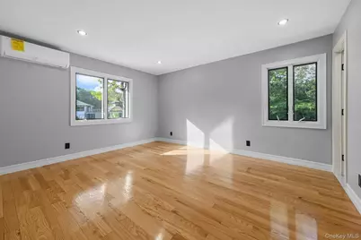 4 Wintergreen Drive, Melville, NY 11747 - Photo 15