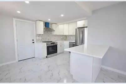 57 Hubbard Avenue, Freeport, NY 11520 - Photo 7