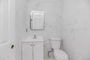 975 E 178th St, Bronx, NY 10460 - Photo 9