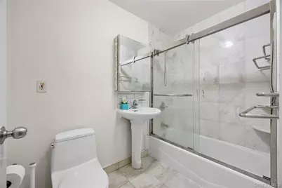 134-38 35th Avenue #3D, Flushing, NY 11354 - Photo 13