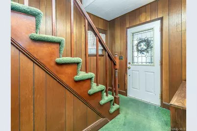 119 Cross Street, Locust Valley, NY 11560 - Photo 3