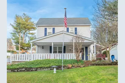 119 Cross Street, Locust Valley, NY 11560 - Photo 1