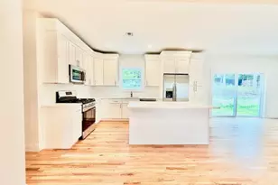 120 River Rd, Shirley, NY 11967 - Photo 9